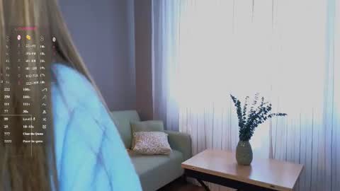 Snapshot of crystaldiva01 chatting on June 15, 2026, 9:11 am Diva online show from June 15, 2026, 9:11 am