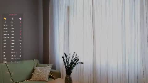 Snapshot of crystaldiva01 chatting on June 23, 2026, 7:39 am Diva online show from June 23, 2026, 7:39 am