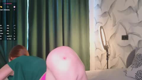 Snapshot of crystaldiva01 chatting on July 27, 2026, 10:33 am Diva online show from July 27, 2026, 10:33 am