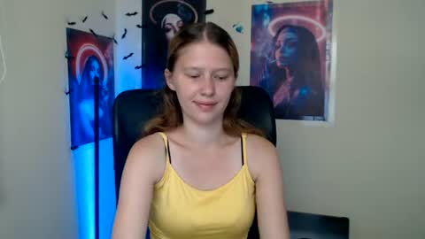 Snapshot of crystalgirl__ chatting on July 23, 2026, 6:44 am Stella online show from July 23, 2026, 6:44 am