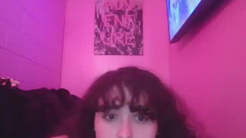 Snapshot of crystalhouse444 chatting on July 5, 2026, 7:59 am crystalhouse444 online show from July 5, 2026, 7:59 am