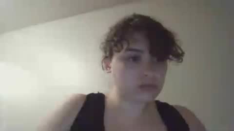 Snapshot of crystalhouse444 chatting on August 6, 2026, 2:35 am crystalhouse444 online show from August 6, 2026, 2:35 am
