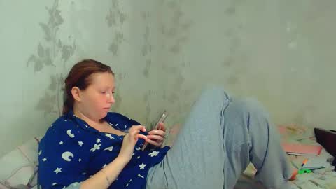 Snapshot of crystallangel chatting on March 24, 2026, 5:29 pm CrystallAngel online show from March 24, 2026, 5:29 pm