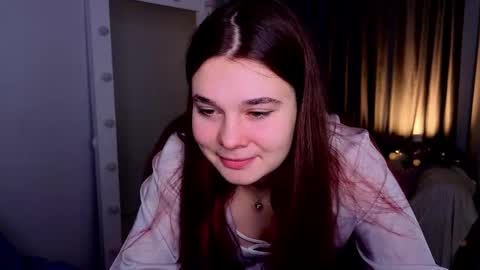 Lora online show from March 21, 2026, 9:40 pm