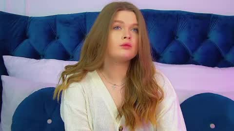 Crystal online show from May 16, 2026, 11:09 am