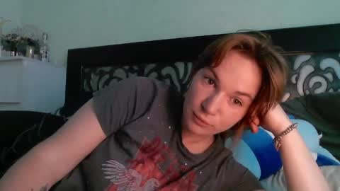 Snapshot of crystalvelvet chatting on May 22, 2026, 6:09 am crystalvelvet online show from May 22, 2026, 6:09 am