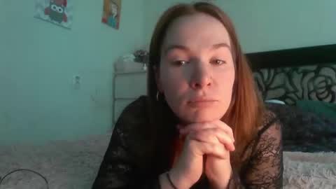 Snapshot of crystalvelvet chatting on May 25, 2026, 5:24 am crystalvelvet online show from May 25, 2026, 5:24 am
