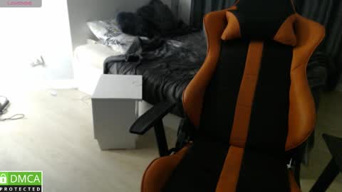 Lia online show from February 16, 2025, 2:31 am