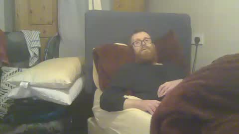 Snapshot of cs014g8493 chatting on February 16, 2026, 12:40 am chris online show from February 16, 2026, 12:40 am