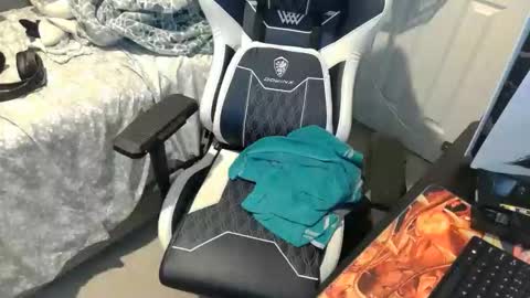 Snapshot of ctron787 chatting on February 13, 2026, 1:23 am ctron787 online show from February 13, 2026, 1:23 am