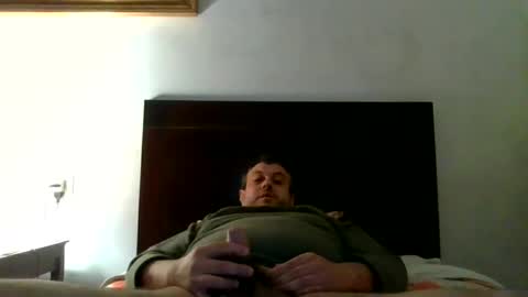 cuadillo online show from December 3, 2024, 11:24 pm