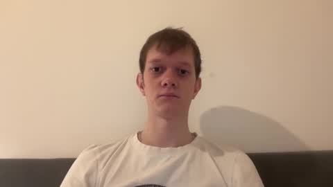 Snapshot of cube93 chatting on October 25, 2025, 10:04 pm cube93 online show from October 25, 2025, 10:04 pm