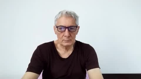 BIG UNCUT HARD COCK online show from May 2, 2026, 1:32 am