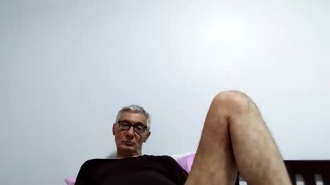 Snapshot of cucaio18 chatting on May 14, 2026, 8:10 am BIG UNCUT HARD COCK online show from May 14, 2026, 8:10 am