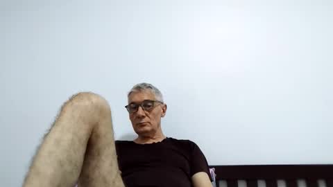 Snapshot of cucaio18 chatting on May 19, 2026, 12:16 am BIG UNCUT HARD COCK online show from May 19, 2026, 12:16 am