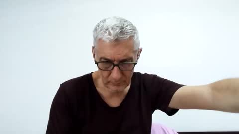 Snapshot of cucaio18 chatting on May 26, 2026, 1:01 am BIG UNCUT HARD COCK online show from May 26, 2026, 1:01 am