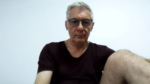 Snapshot of cucaio18 chatting on June 17, 2026, 1:30 am BIG UNCUT HARD COCK online show from June 17, 2026, 1:30 am