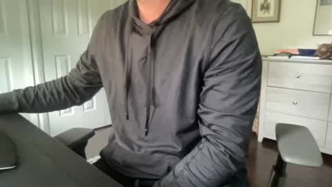 cuckgriff23 online show from June 18, 2026, 1:48 pm