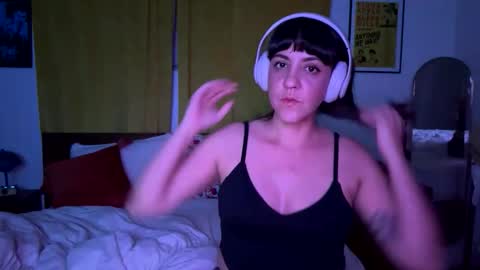 Cuckoobaby online show from March 16, 2026, 2:06 am