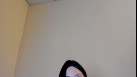 HELEN online show from April 29, 2026, 5:30 pm