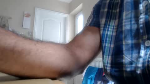 Tips WellCUM - Hot Bi Curious - ask Privates online show from May 13, 2026, 12:24 pm