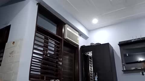 cuddlemuffins online show from March 11, 2026, 2:34 pm