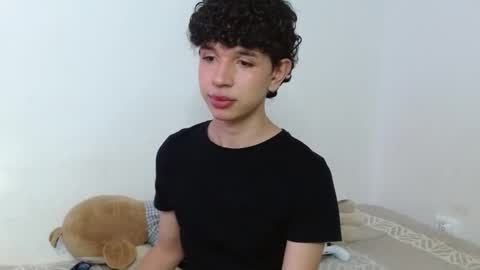 Cuddly online show from January 18, 2026, 6:39 am