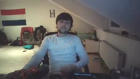 cuddlycrab48 online show from June 15, 2026, 10:34 pm