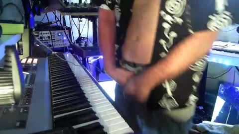 cum4me2i812 online show from April 24, 2026, 9:17 pm