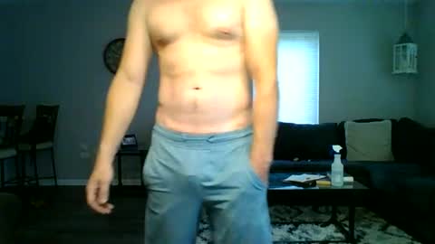 Snapshot of cum_3_times chatting on June 19, 2026, 11:41 pm Lloyd Wallace online show from June 19, 2026, 11:41 pm