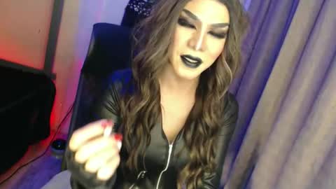 CUMMELA SLUTI online show from September 13, 2025, 7:41 am