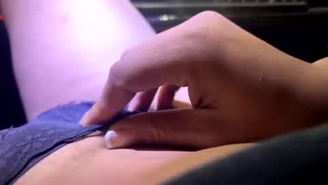 im KIM new girl to spoil online show from February 20, 2025, 8:39 am