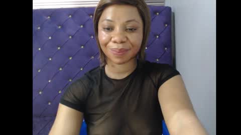 Snapshot of cum_chocochata chatting on November 25, 2025, 12:38 pm Nancy online show from November 25, 2025, 12:38 pm