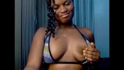 Snapshot of cum_ebony_petitxx chatting on April 25, 2026, 2:14 pm cath online show from April 25, 2026, 2:14 pm