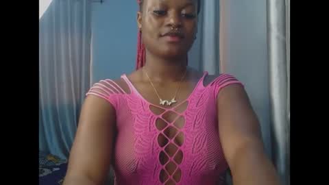 Snapshot of cum_ebony_petitxx chatting on May 16, 2026, 6:43 am cath online show from May 16, 2026, 6:43 am