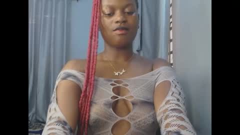 Snapshot of cum_ebony_petitxx chatting on May 20, 2026, 6:52 am cath online show from May 20, 2026, 6:52 am