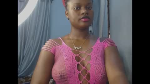 Snapshot of cum_ebony_petitxx chatting on May 26, 2026, 7:15 am cath online show from May 26, 2026, 7:15 am