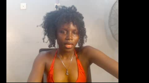 sophie online show from April 23, 2026, 6:58 am