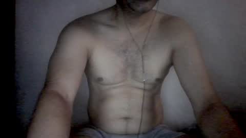 Snapshot of cum_l chatting on May 3, 2026, 4:07 am Noha online show from May 3, 2026, 4:07 am