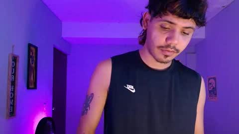 Snapshot of cum_park chatting on April 15, 2026, 7:58 pm DAVID online show from April 15, 2026, 7:58 pm