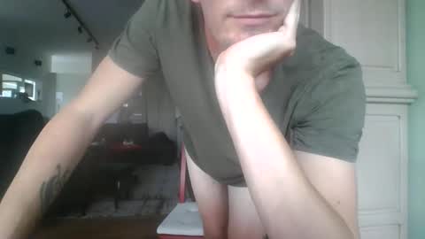 cum_swallow_bi online show from May 31, 2026, 3:08 pm