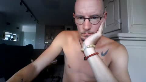 cum_swallow_bi online show from July 20, 2026, 2:08 pm