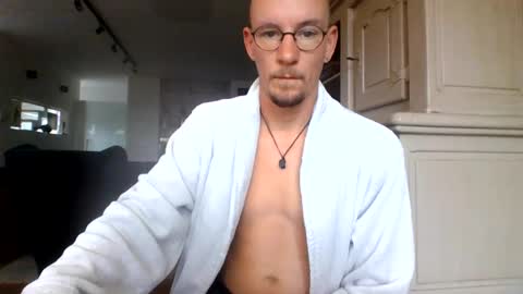 cum_swallow_bi online show from July 22, 2026, 8:06 am