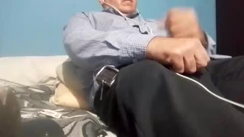 Snapshot of cumbian_chero chatting on September 23, 2025, 11:30 pm cumbian_chero online show from September 23, 2025, 11:30 pm