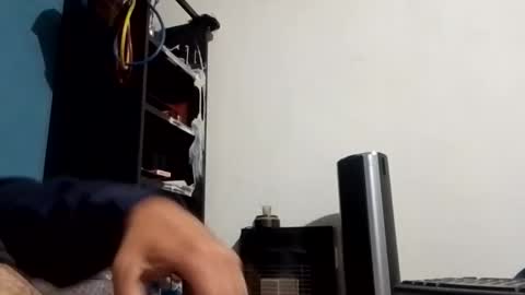 Snapshot of cumbian_chero chatting on February 5, 2026, 12:15 am cumbian_chero online show from February 5, 2026, 12:15 am