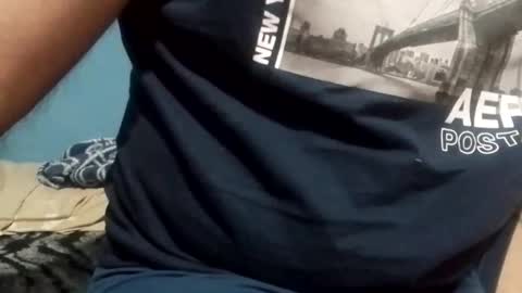 Snapshot of cumbian_chero chatting on March 15, 2026, 11:11 pm cumbian_chero online show from March 15, 2026, 11:11 pm