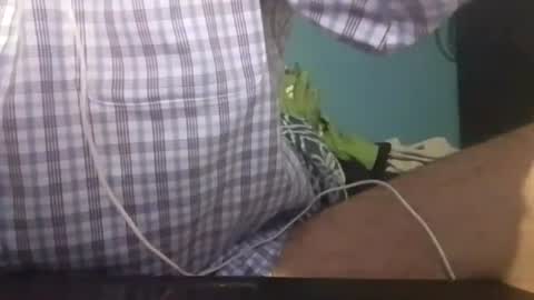 Snapshot of cumbian_chero chatting on August 4, 2026, 2:48 am cumbian_chero online show from August 4, 2026, 2:48 am