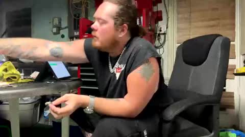 Snapshot of cumdaddyy92 chatting on April 18, 2026, 4:49 am cumdaddyy92 online show from April 18, 2026, 4:49 am