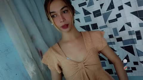 Ayahs Cum online show from March 19, 2026, 1:53 am