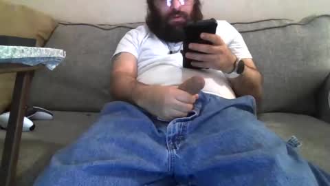 Snapshot of cummachine2022 chatting on December 7, 2024, 12:52 am cummachine2022 online show from December 7, 2024, 12:52 am